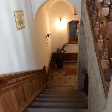 Les Meubles Du Colombier Leilighet Lons-le-Saunier Eksteriør bilde